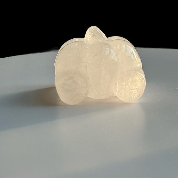 Natural Quartz Crystal Carved Pumpkin Quartz Crystal Decor Reiki Healing 1pc - Picture 3 of 8